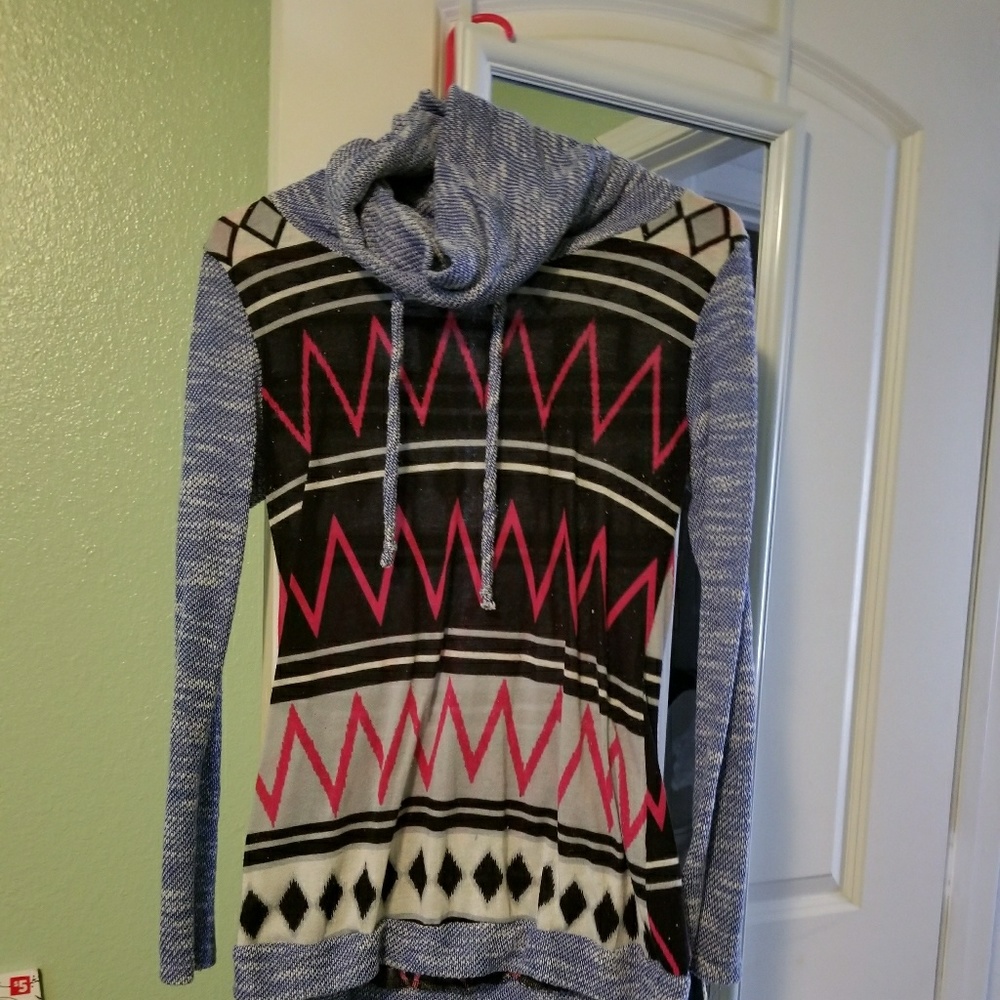 Long sleeve shirt